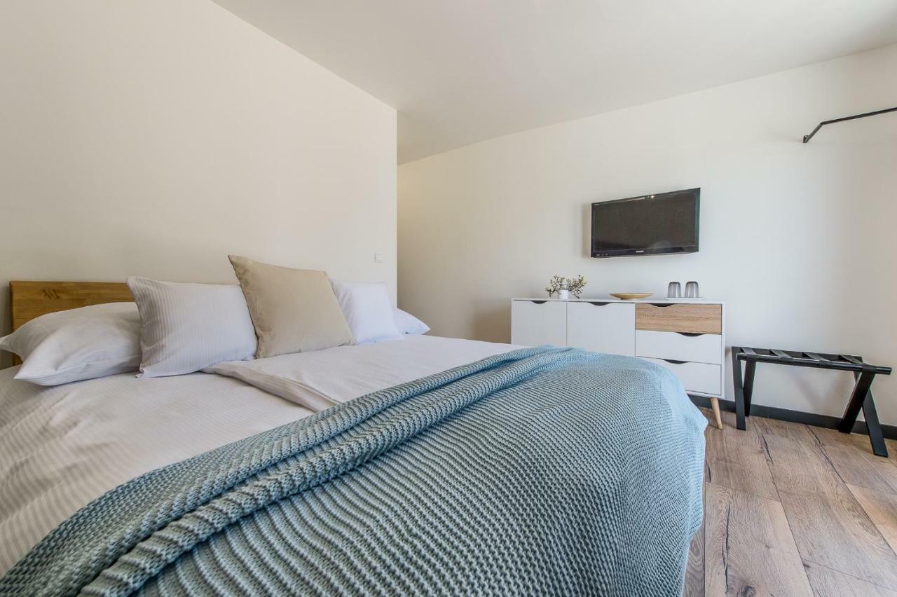 Sofia Boutique Hotel Domasa Dobra Екстериор снимка
