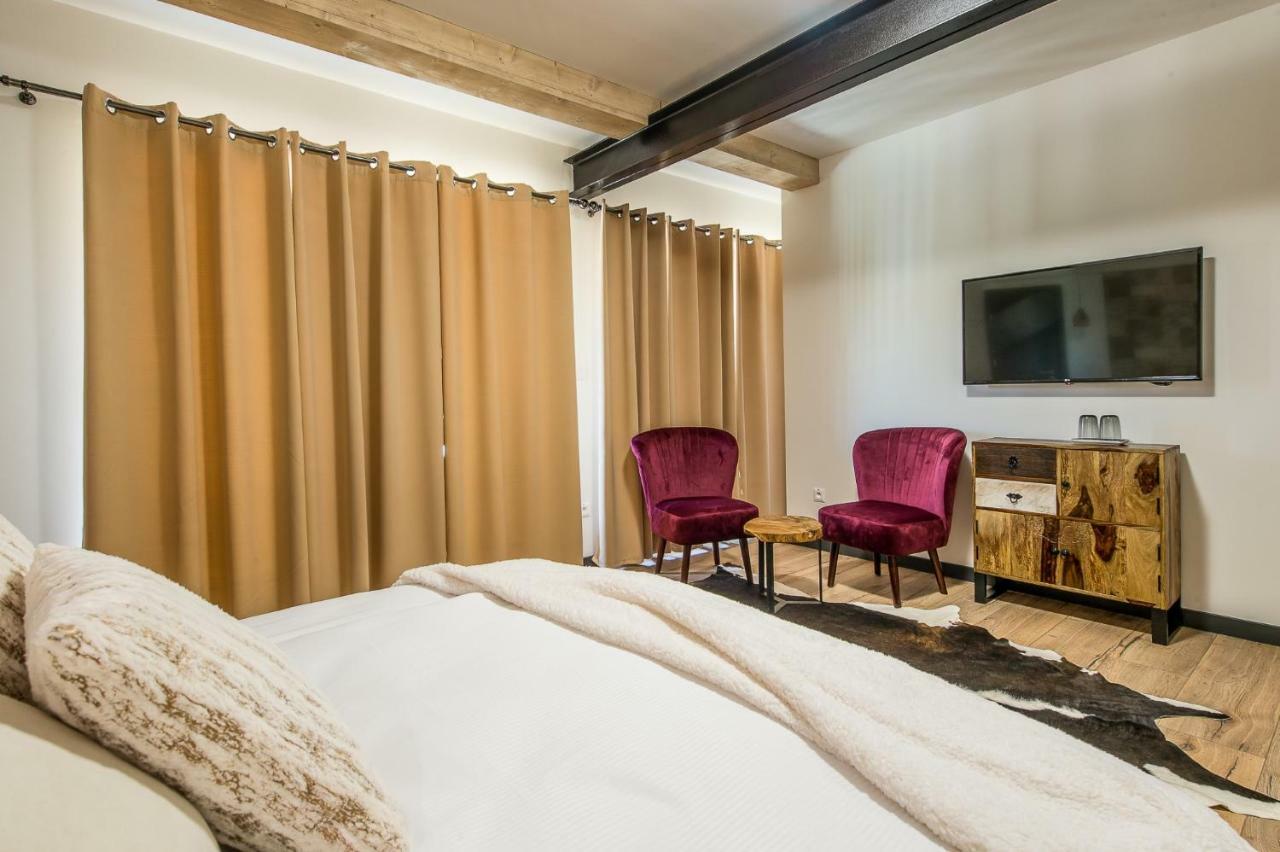 Sofia Boutique Hotel Domasa Dobra Екстериор снимка