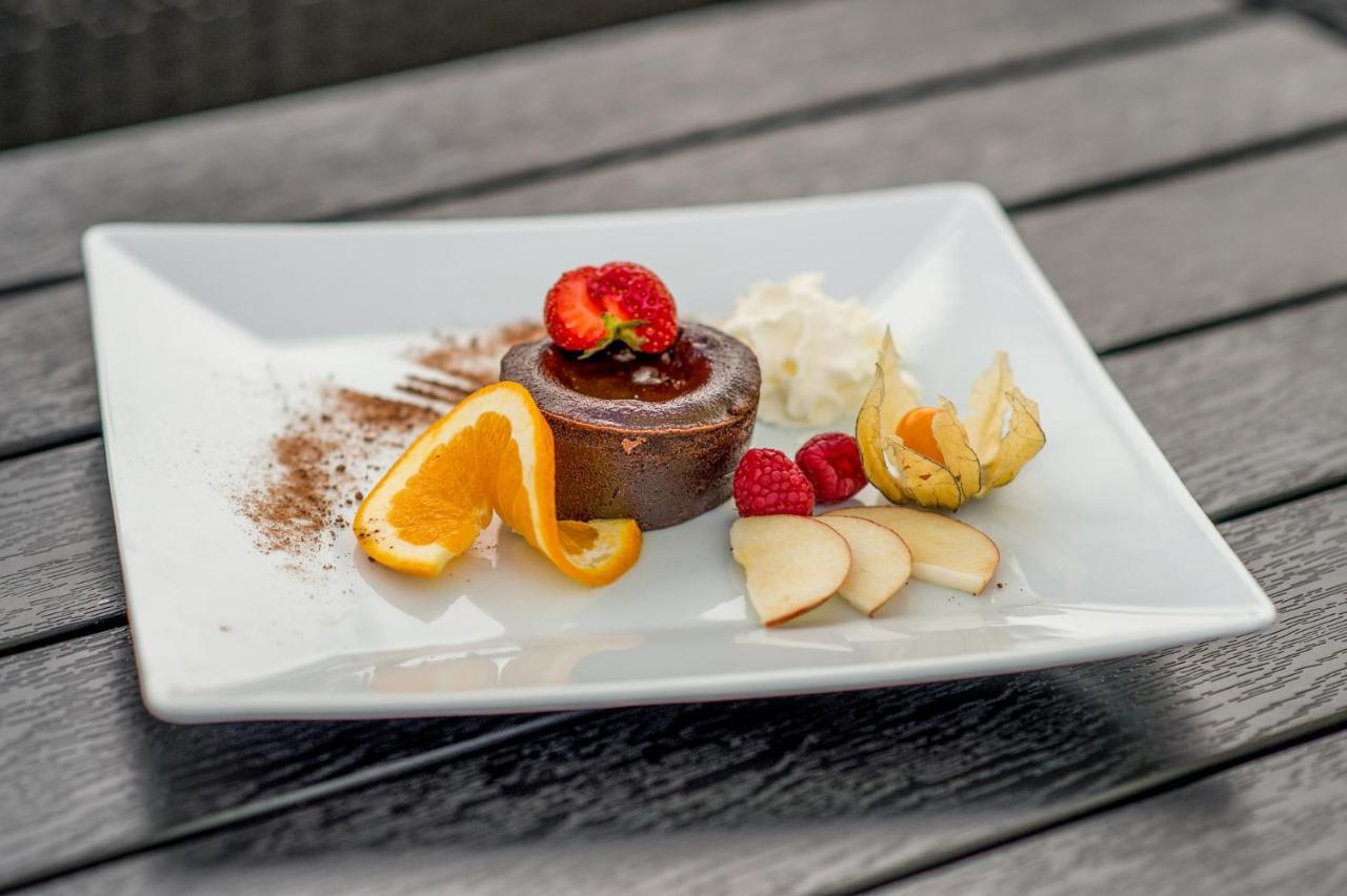 Sofia Boutique Hotel Domasa Dobra Екстериор снимка